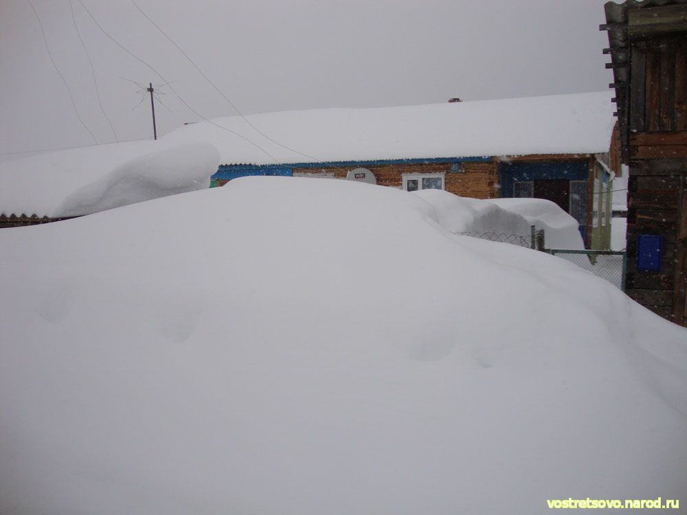 снегопад в Вострецово, 12 марта 2015г.
